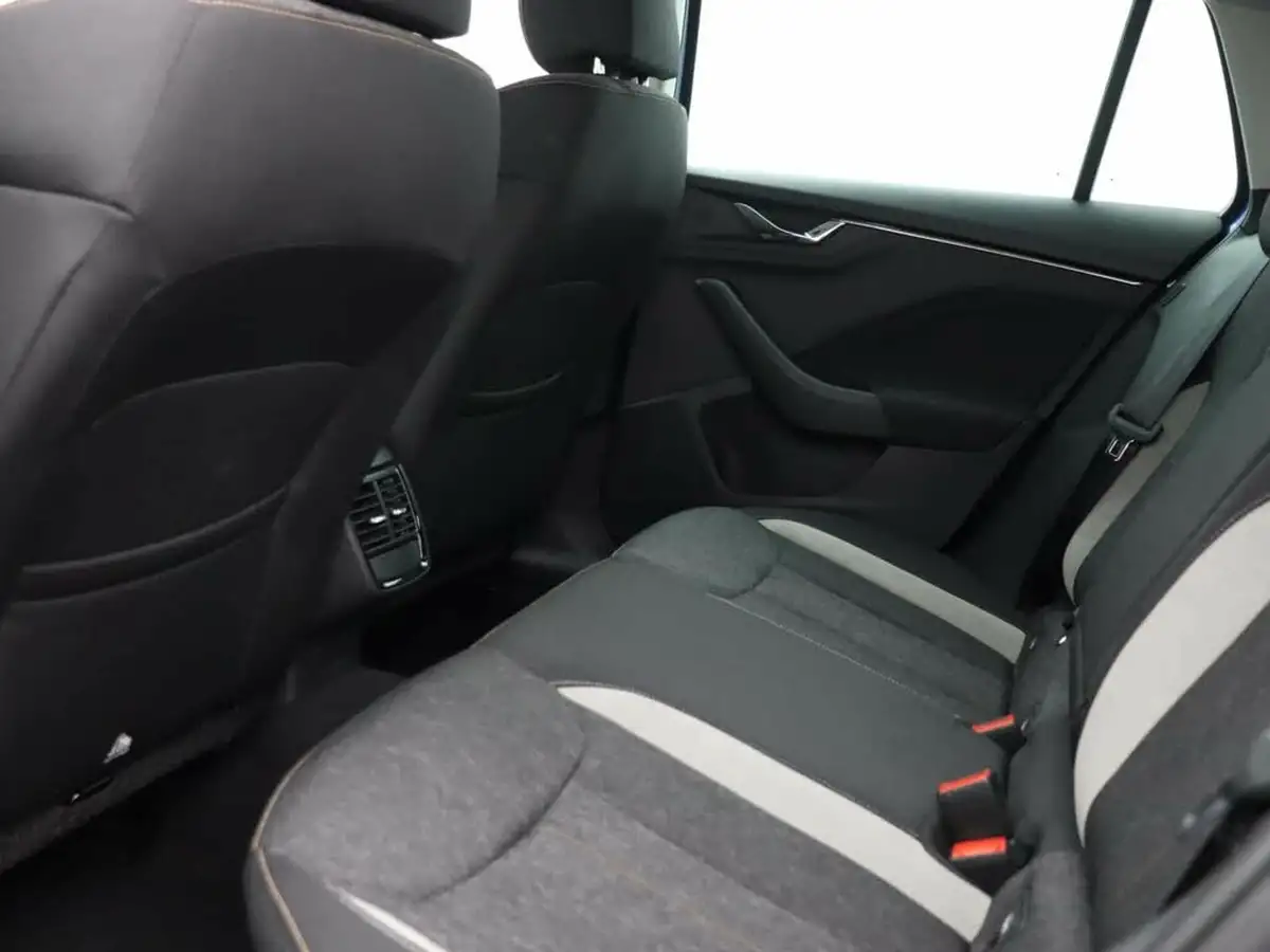 2023-skoda-scala-15-tsi-se-l-big-10