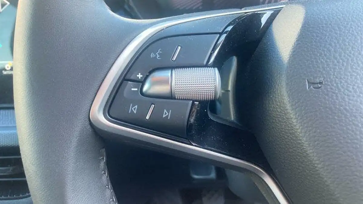 2025-skoda-fabia-10-tsi-se-comfort-116ps-big-13