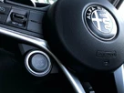 2018-alfa-romeo-giulia-20-veloce-small-43