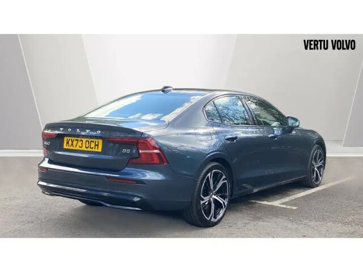 2023-volvo-s60-20-b5-ultimate-247bhp-awd-dark-theme-big-6