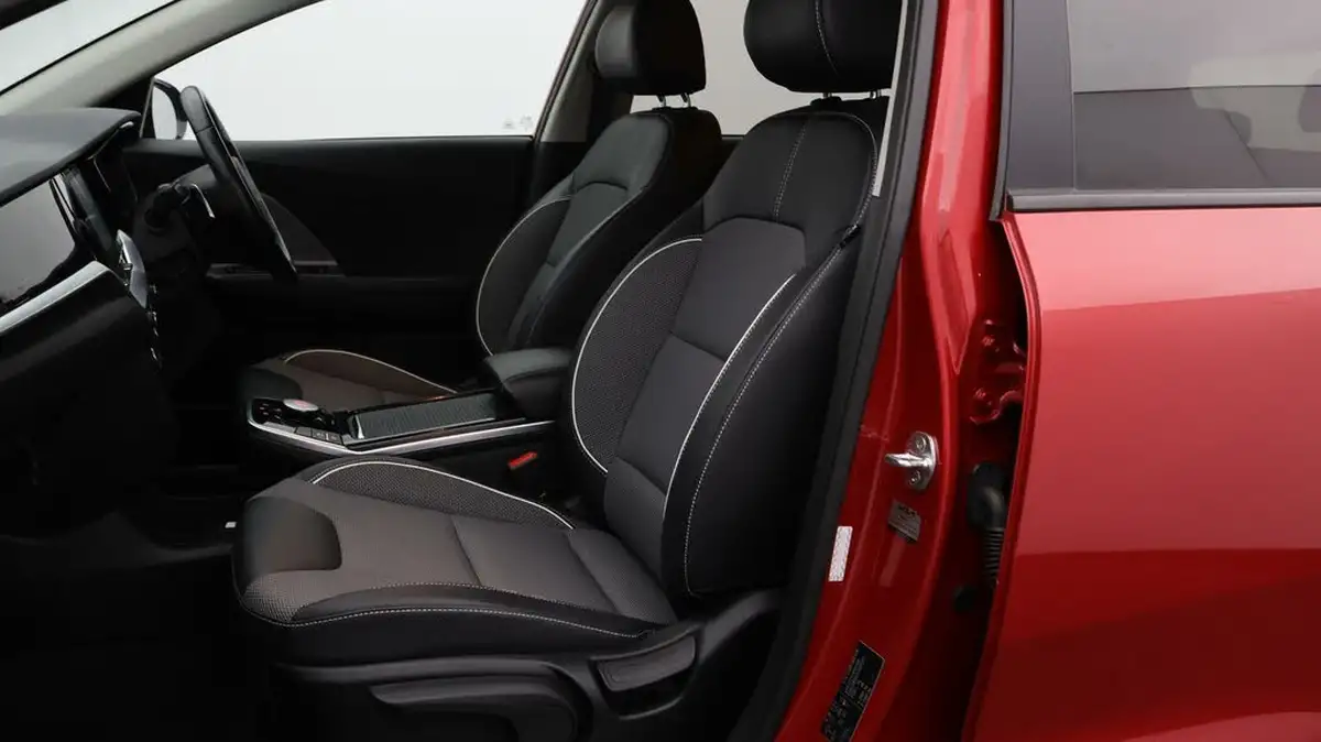 2021-kia-e-niro-ev-2-64-big-13