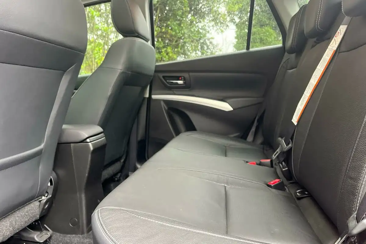 2020-suzuki-s-cross-14-boosterjet-sz5-129ps-hybrid-big-5