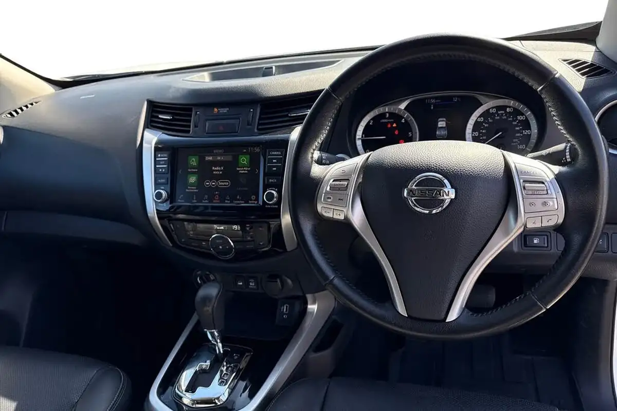 2020-nissan-navara-23dci-tt-tekna-8-navileather-auto-big-17