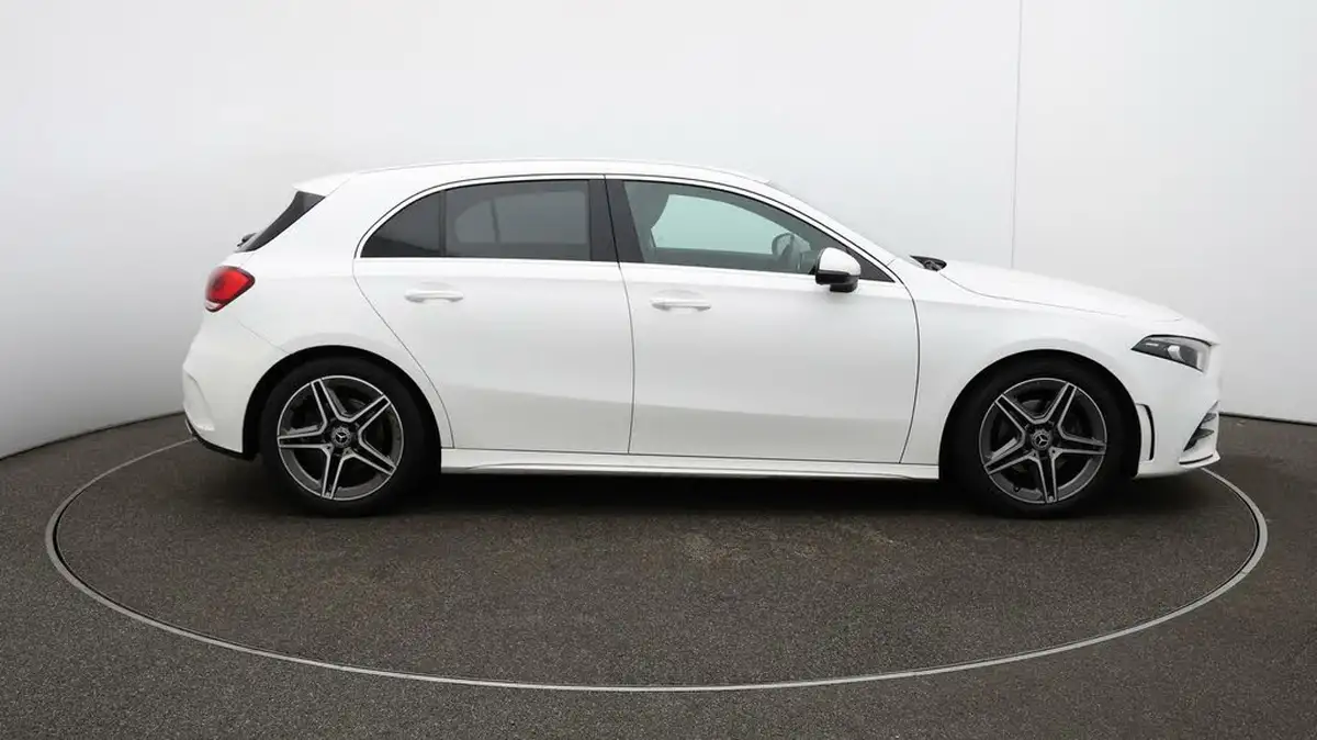 2020-mercedes-benz-a-class-13-a200-amg-line-hatchback-5d-7g-dct-big-40