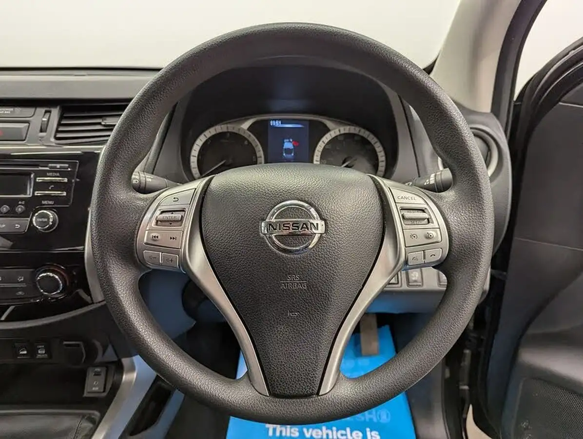2021-nissan-navara-23dci-tt-acenta-double-big-15