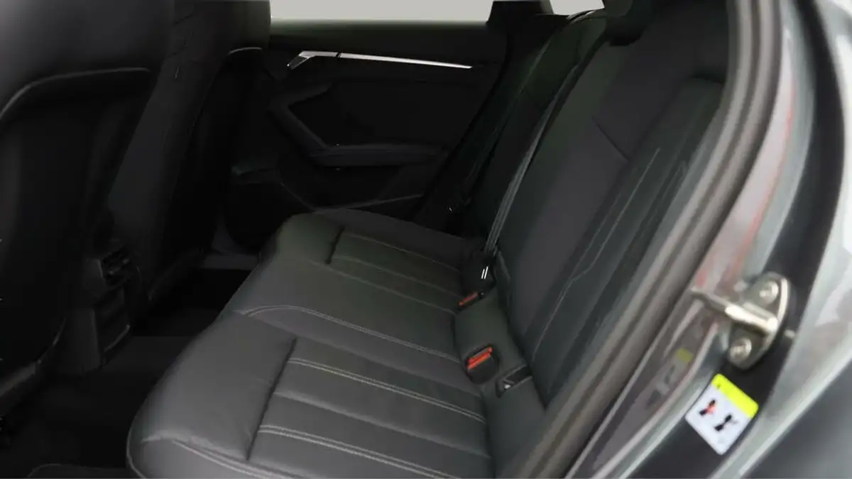 2021-audi-a3-14-40-tfsi-e-s-line-big-15