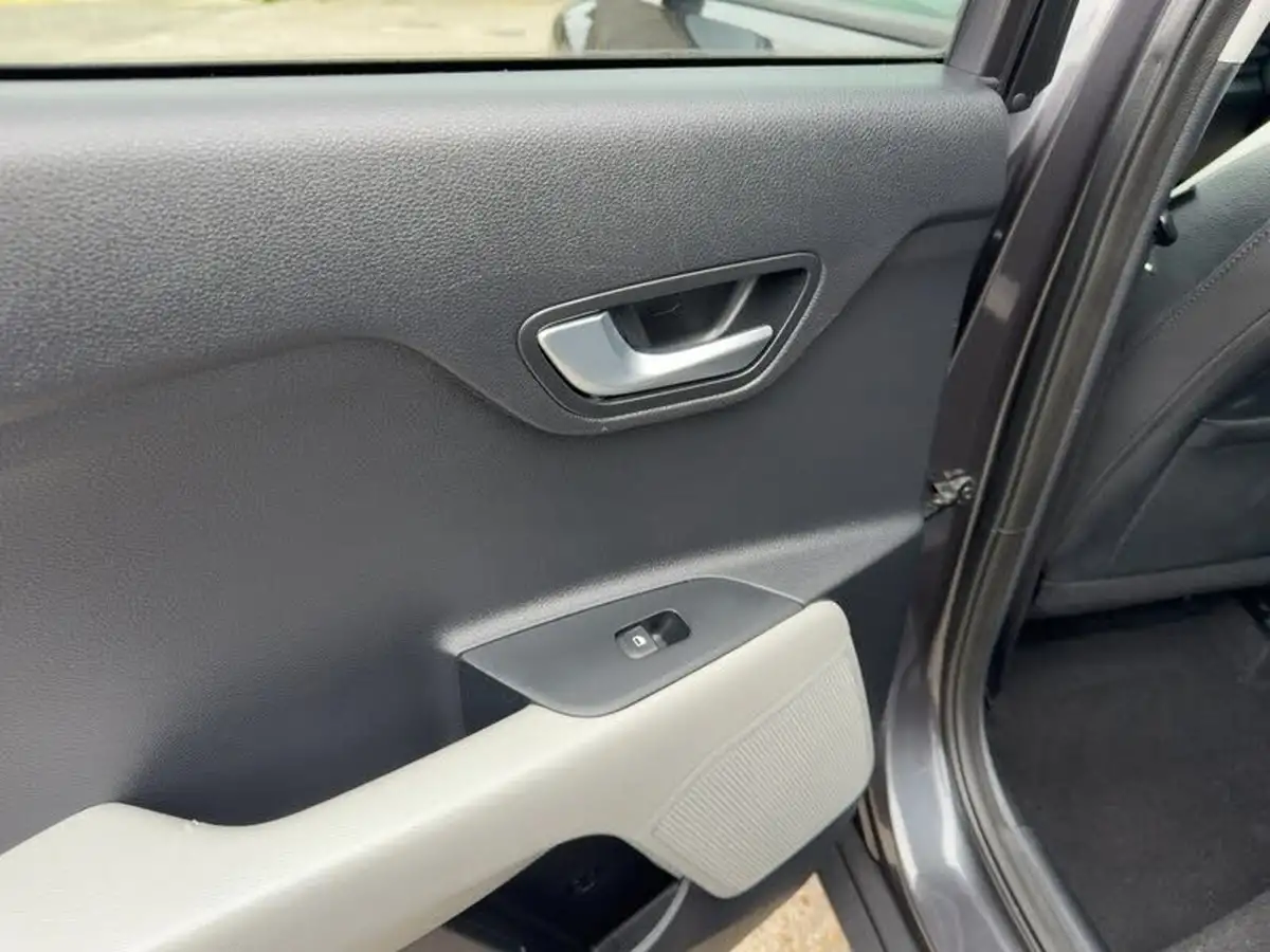 2020-kia-stonic-10-t-gdi-3-big-32