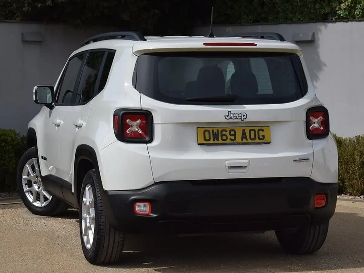 2020-jeep-renegade-13-gse-longitude-big-7