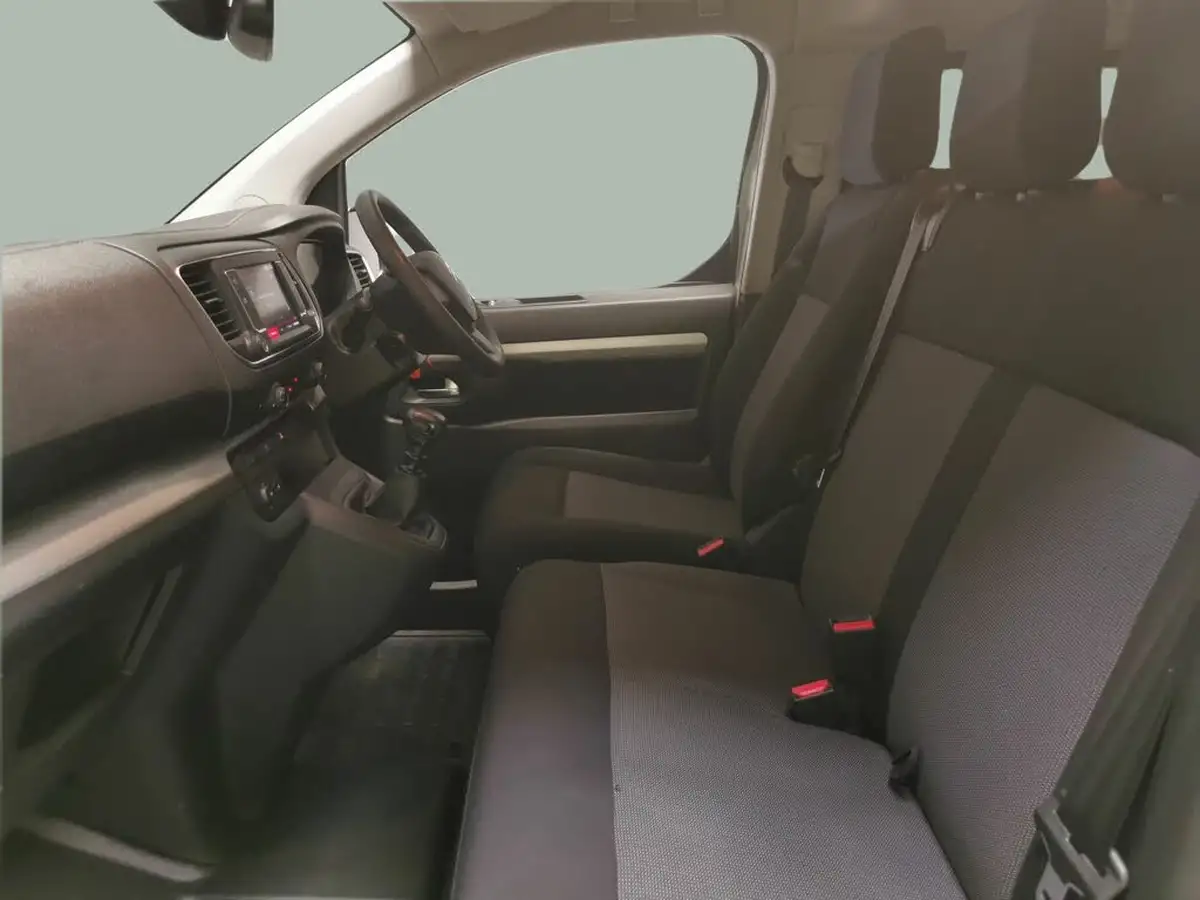 2019-citroen-spacetourer-15bluehdi-business-m-big-3