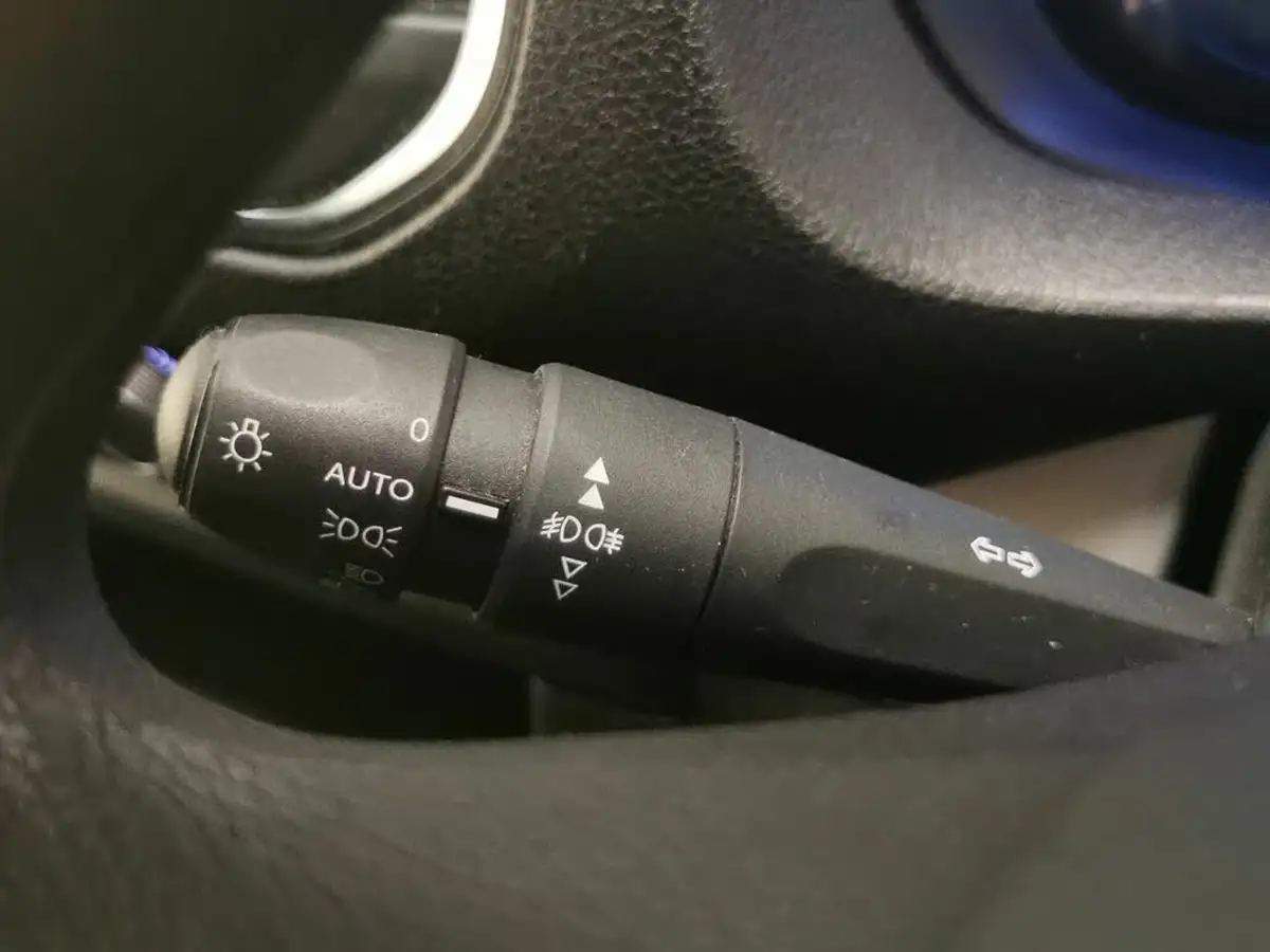 2019-citroen-spacetourer-15bluehdi-business-m-big-21