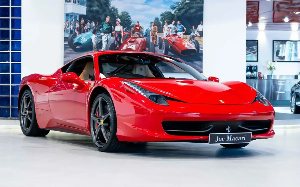 2012-ferrari-458-45-italia-big-0