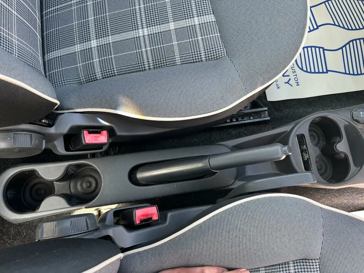2016-fiat-500-12-lounge-big-20