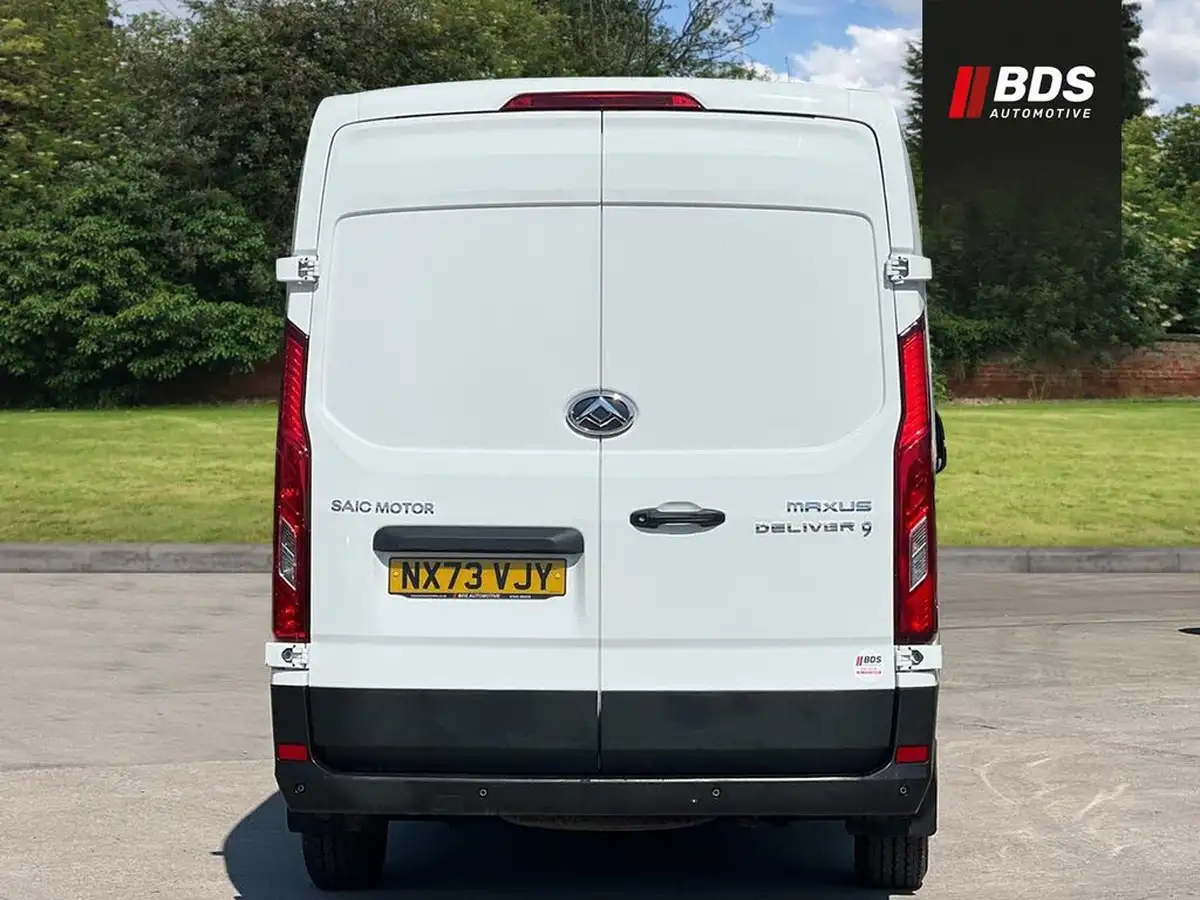 2023-maxus-deliver-9-big-8