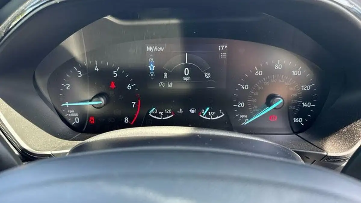 2024-ford-focus-10t-st-line-125ps-hatchback-big-35