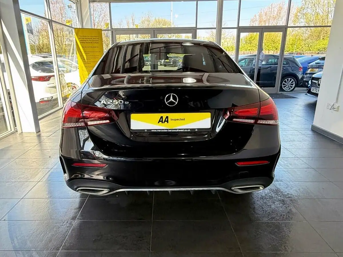 2020-mercedes-benz-a-class-13-a250e-amg-line-saloon-4d-big-7