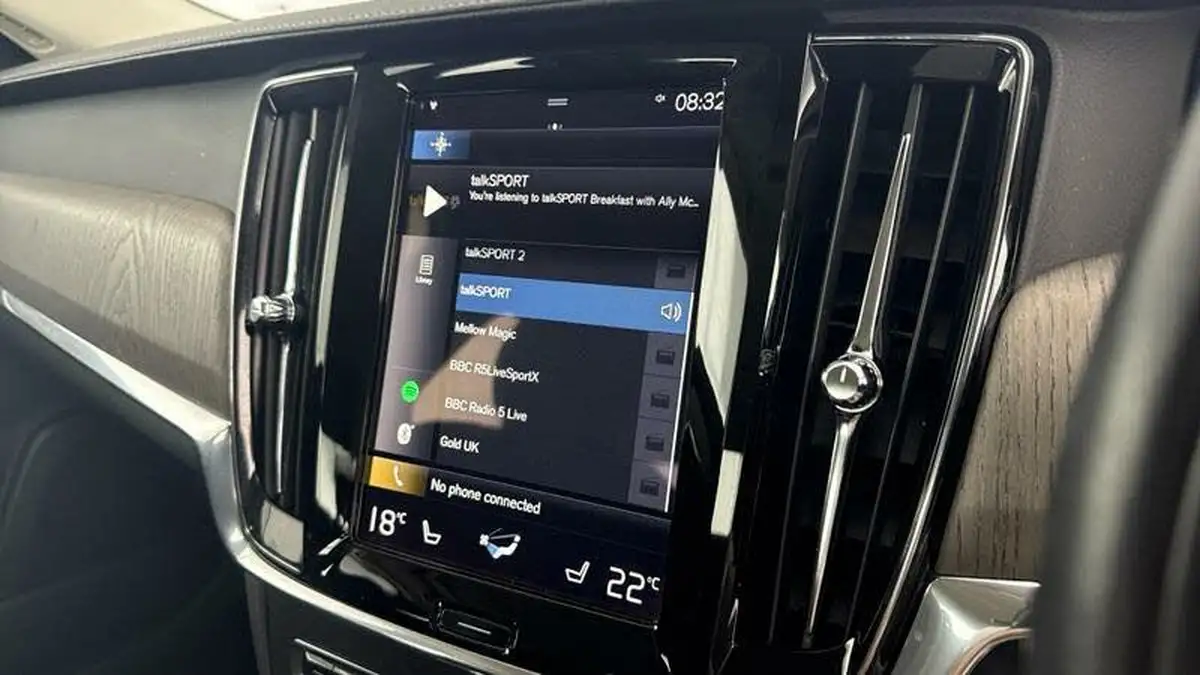 2021-volvo-s90-20-t8-inscription-455bhp-big-6