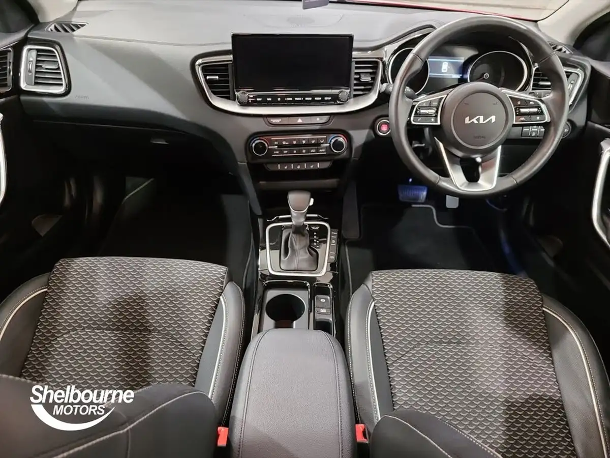 2024-kia-ceed-15-t-gdi-3-sportswagon-dct-big-15