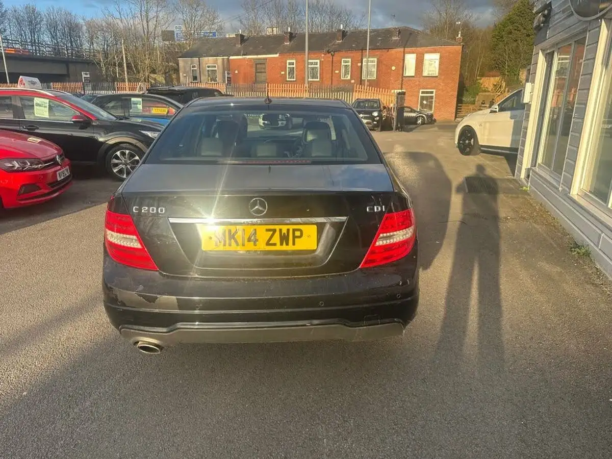 2014-mercedes-benz-c-class-21cdi-c200-cdi-amg-sport-saloon-4d-big-5