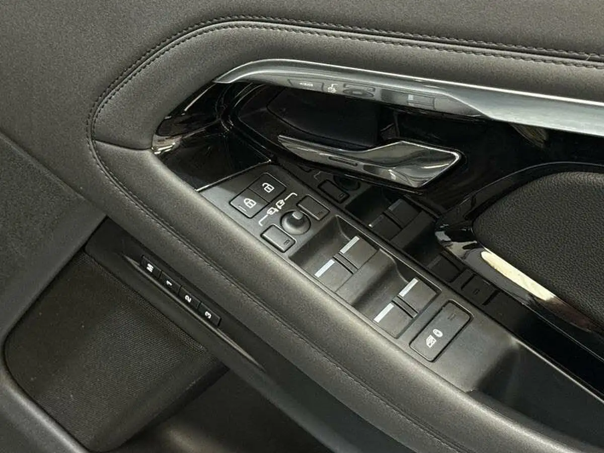 2022-land-rover-range-rover-evoque-20-d200-r-dynamic-se-big-13