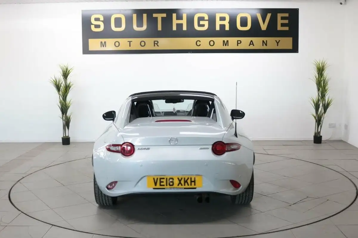 2018-mazda-mx-5-20-sport-rf-big-4