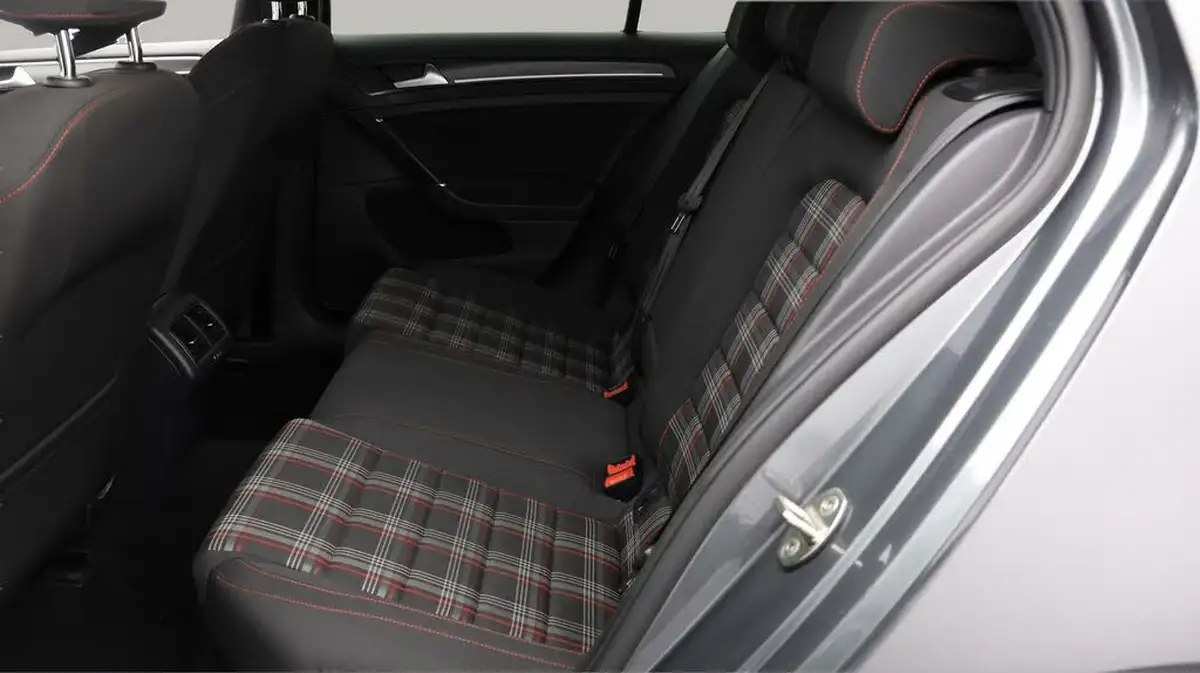 2019-volkswagen-golf-20-tsi-gti-performance-5d-dsg-big-15