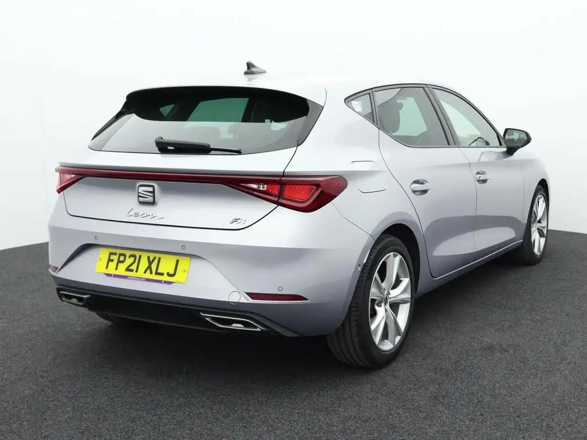 2021-seat-leon-15-tsi-evo-fr-130ps-hatchback-big-4