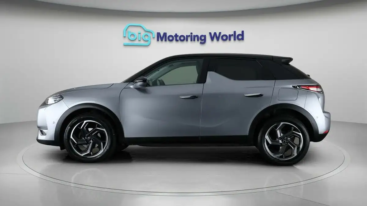 2022-ds-ds-3-crossback-12-puretech-rivoli-130ps-big-4