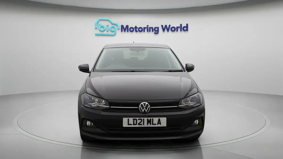 2021-volkswagen-polo-10-tsi-match-big-2