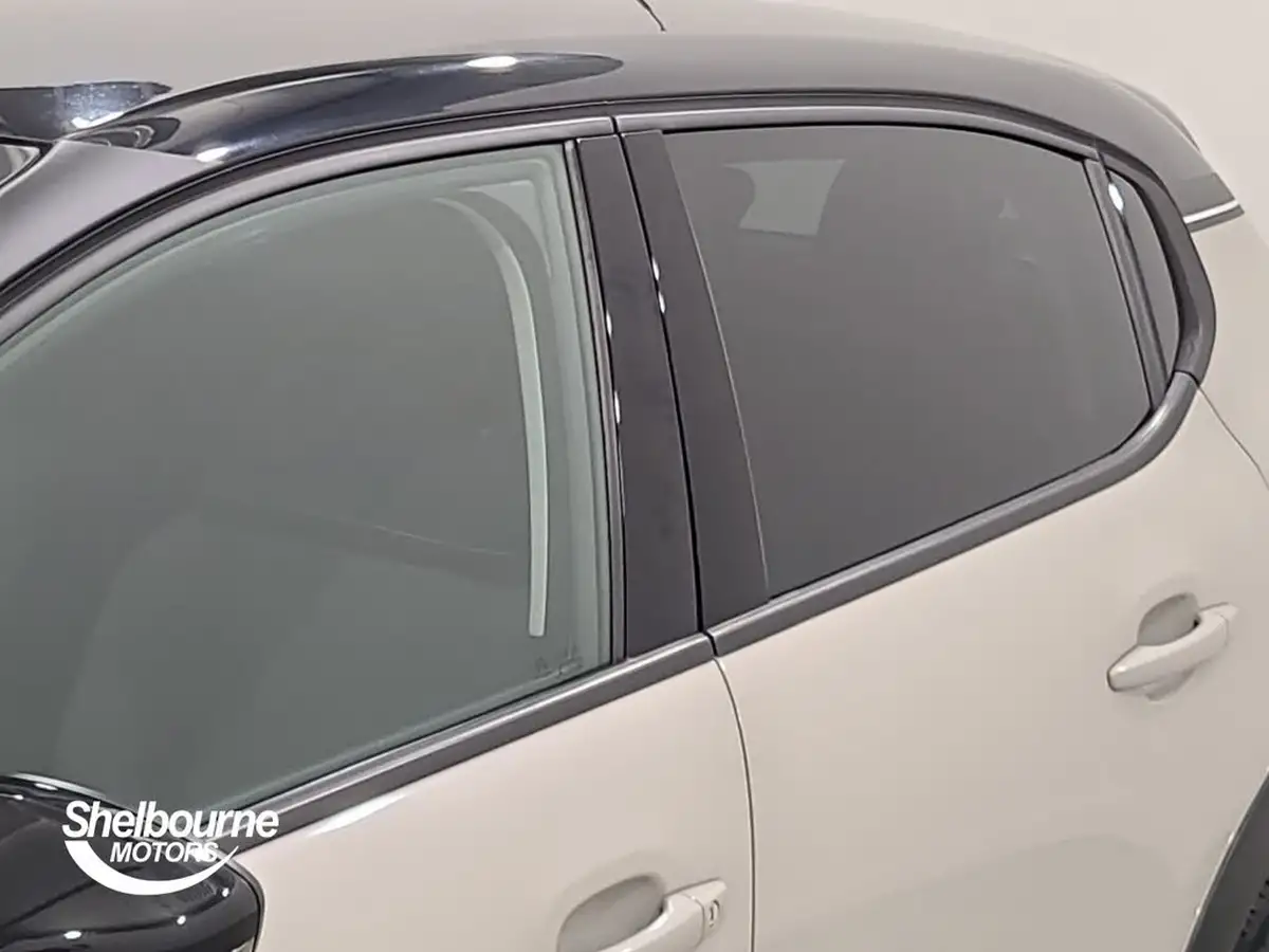 2019-citroen-c3-12-puretech-flair-110ps-ss-big-24