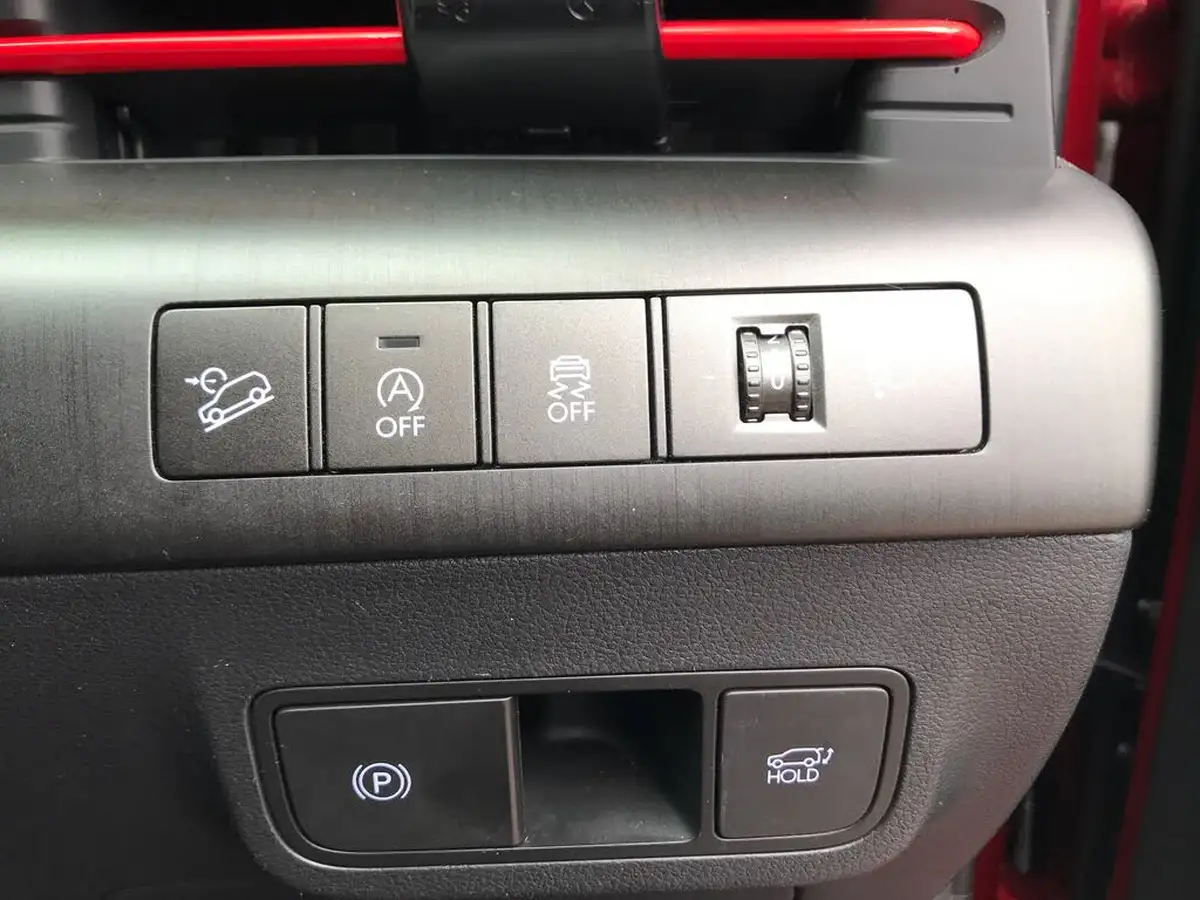 2024-hyundai-kona-10-t-gdi-n-line-120ps-big-30