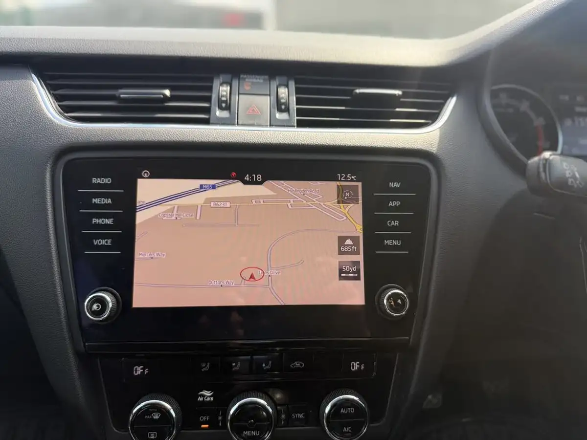 2019-skoda-octavia-10-tsi-se-technology-hatchback-big-34