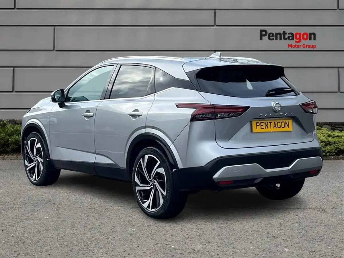 2021-nissan-qashqai-13-dig-t-tekna-xtronic-big-1