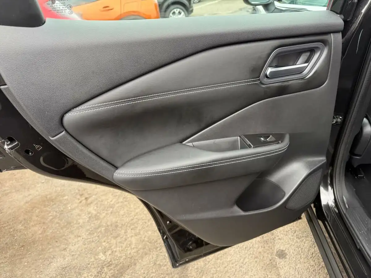 2022-nissan-qashqai-13-dig-t-acenta-premium-140ps-big-25