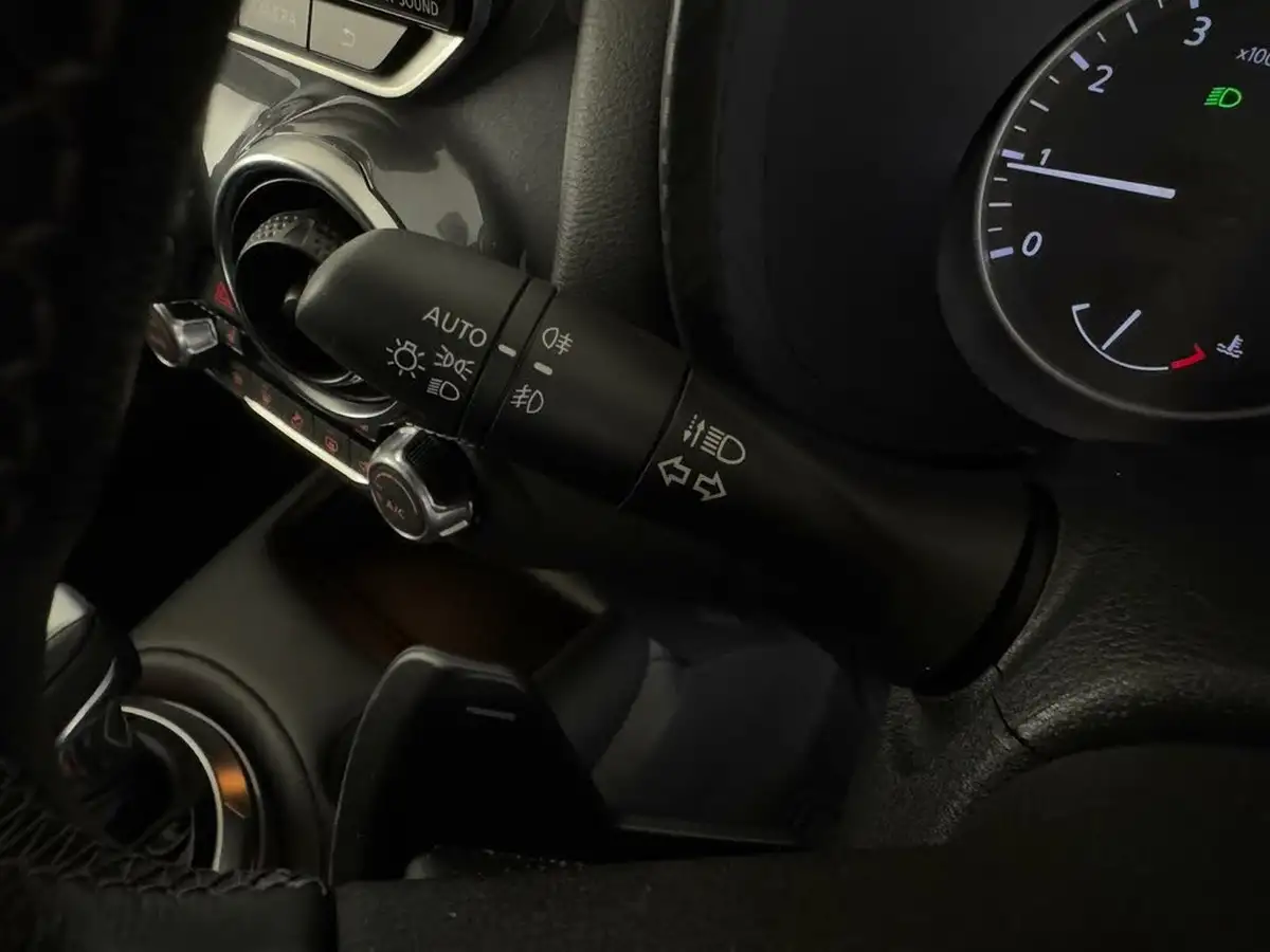 2023-nissan-juke-10-dig-t-tekna-dct-big-26