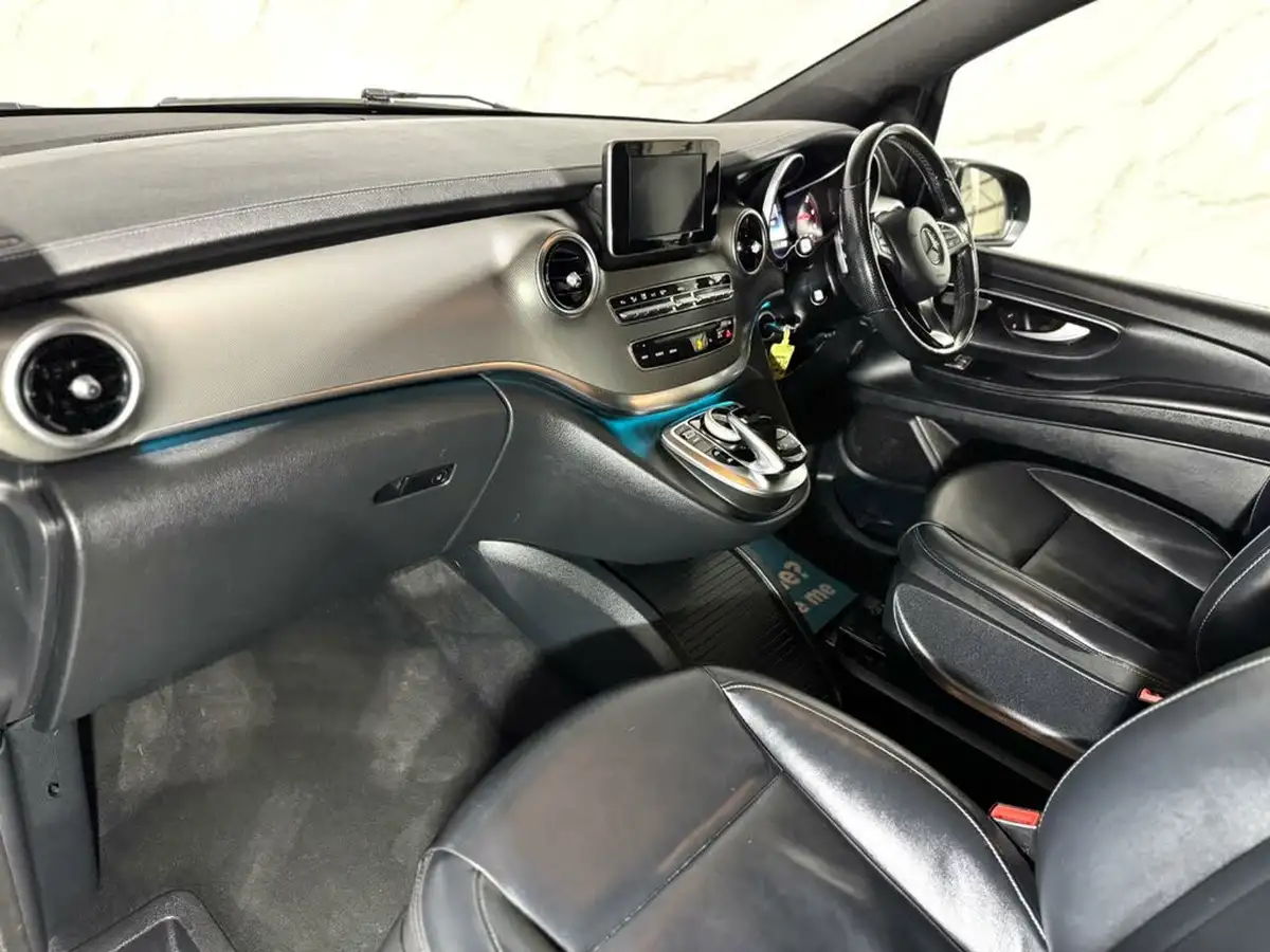 2016-mercedes-benz-v-class-21d-v250-bluetec-sport-big-19