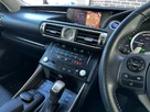 2014-lexus-is-300h-25-premier-small-10