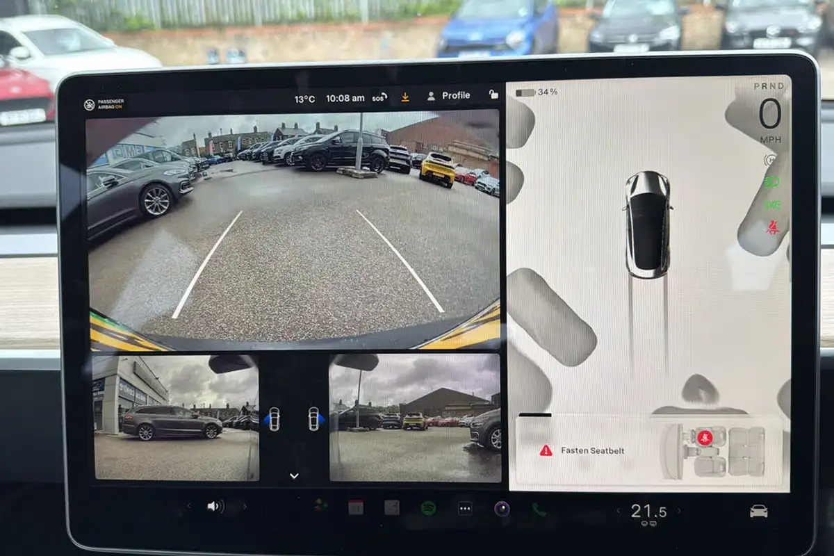 2022-tesla-model-3-e-long-range-big-35