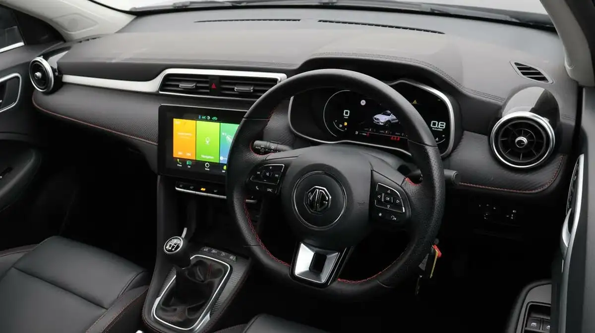 2023-mg-zs-suv-15-vti-tech-exclusive-big-9