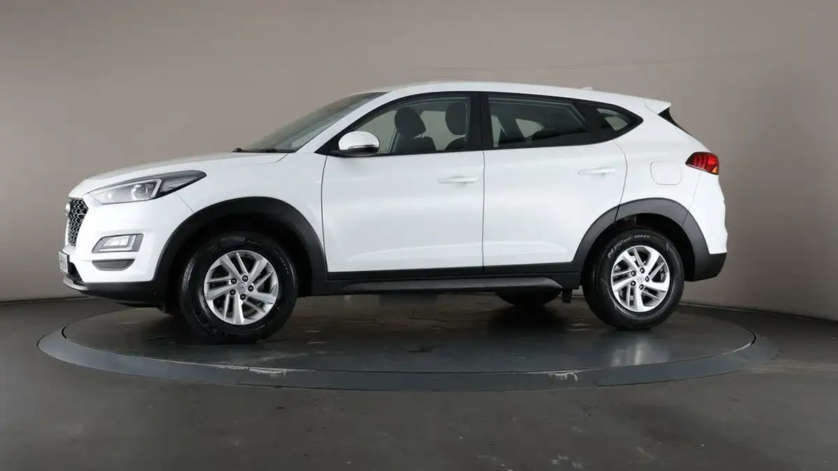 2019-hyundai-tucson-16-gdi-s-connect-big-30