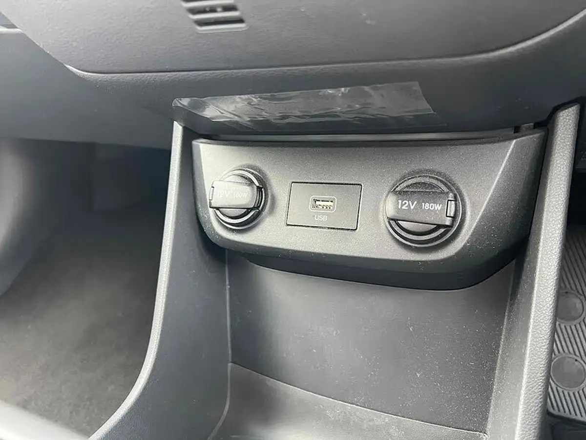 2020-hyundai-kona-e-premium-136ps-39kwh-big-35