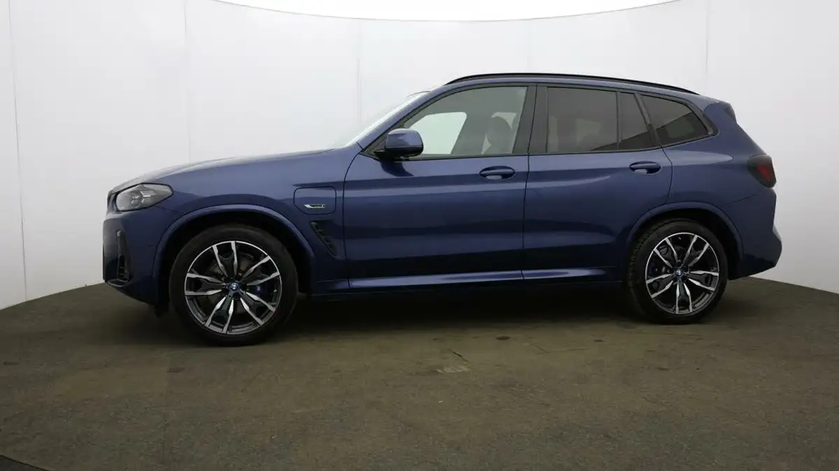 2021-bmw-x3-20-xdrive-30e-m-sport-big-37