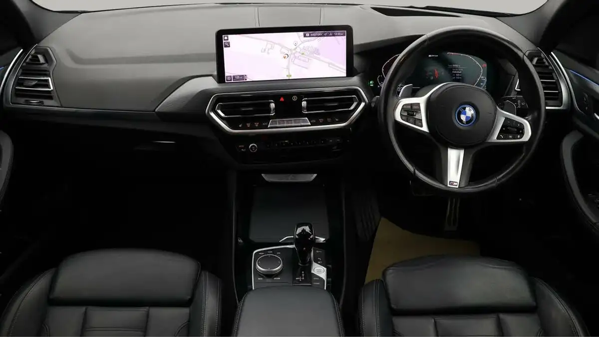 2021-bmw-x3-20-xdrive-30e-m-sport-big-13