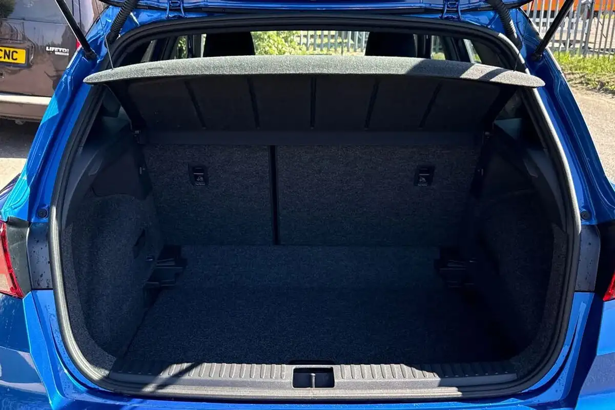 2023-seat-arona-10-tsi-xperience-big-6