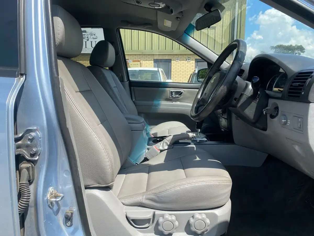 2009-kia-sorento-25td-xs-auto-big-6