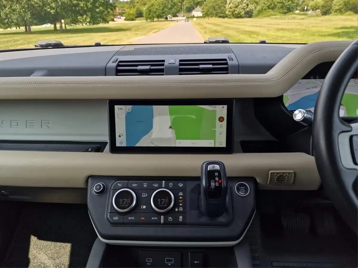 2020-land-rover-110-defender-20-d240-first-edition-110-big-19