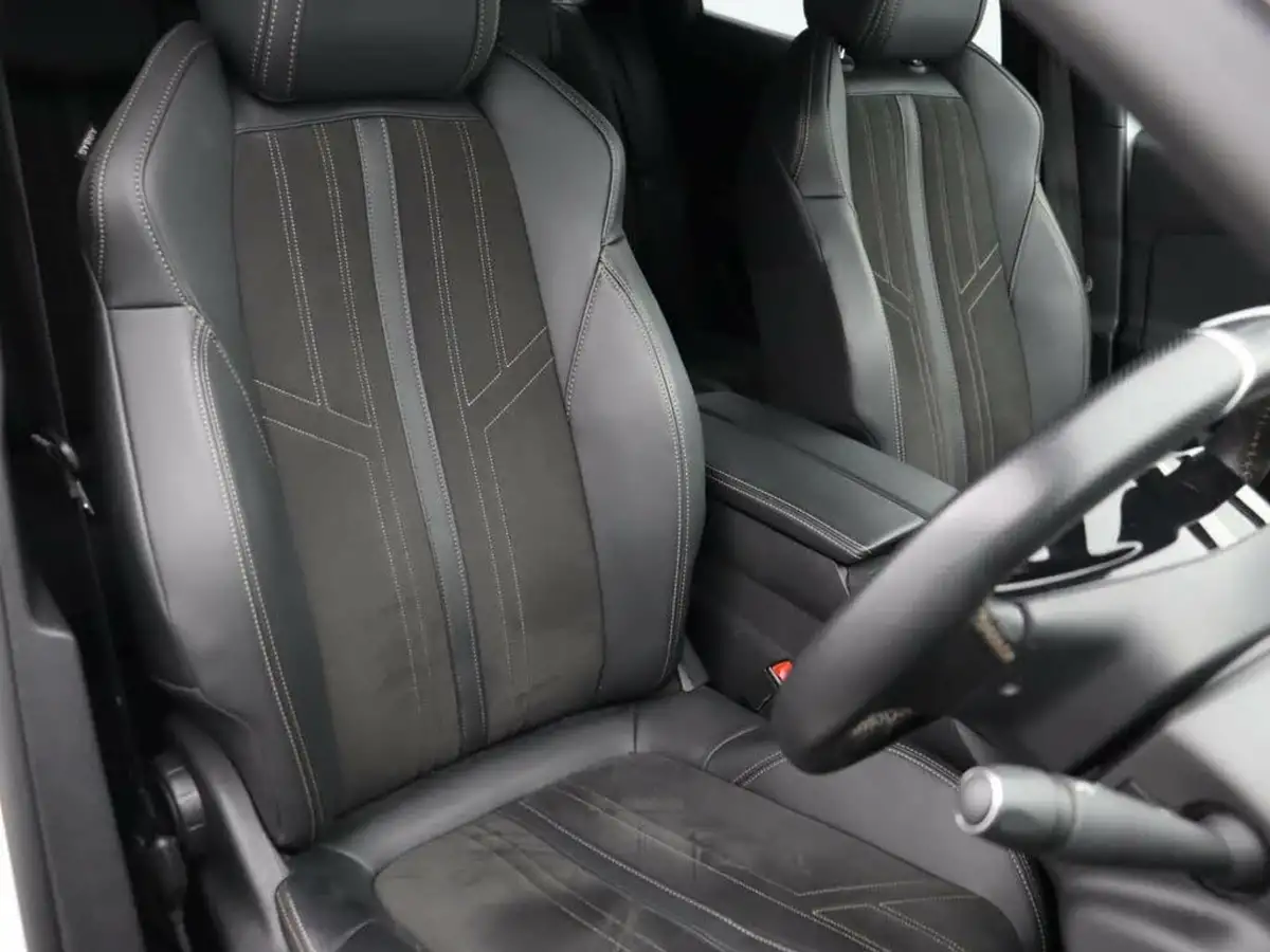 2021-peugeot-3008-suv-15-bluehdi-gt-big-14