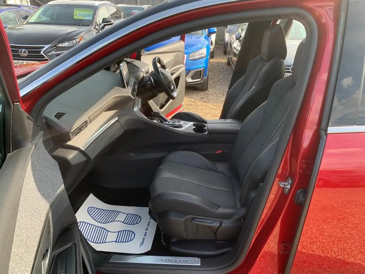 2018-peugeot-3008-suv-16-thp-gt-line-premium-big-37