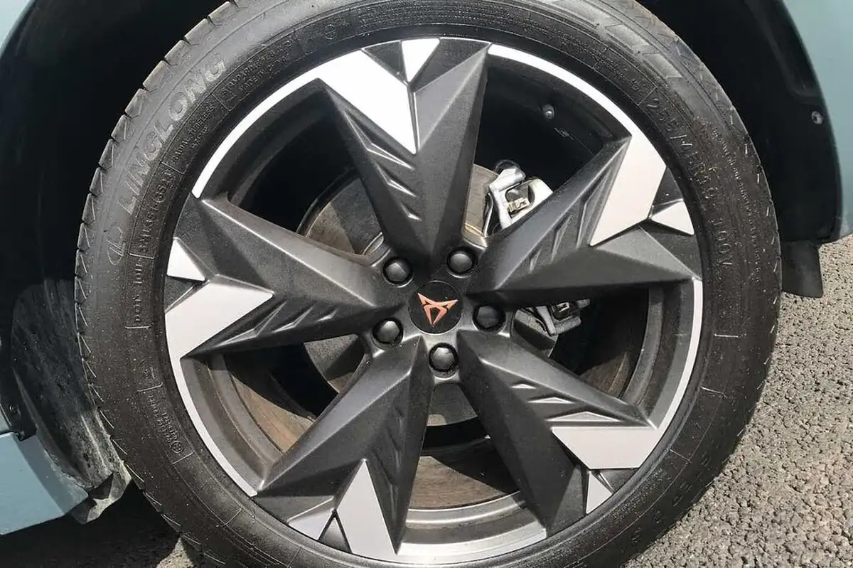2025-cupra-terramar-15-etsi-v2-big-4