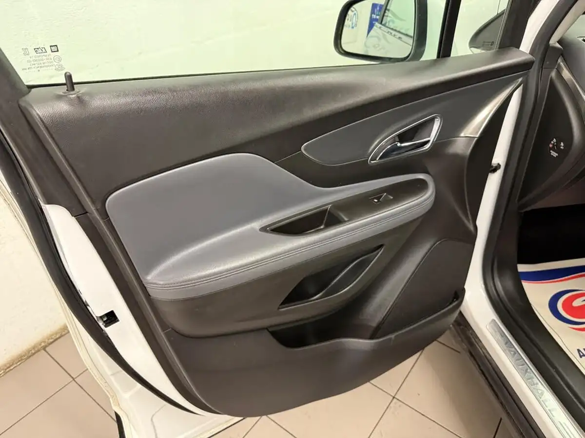 2016-vauxhall-mokka-16cdti-se-136ps-auto-big-17