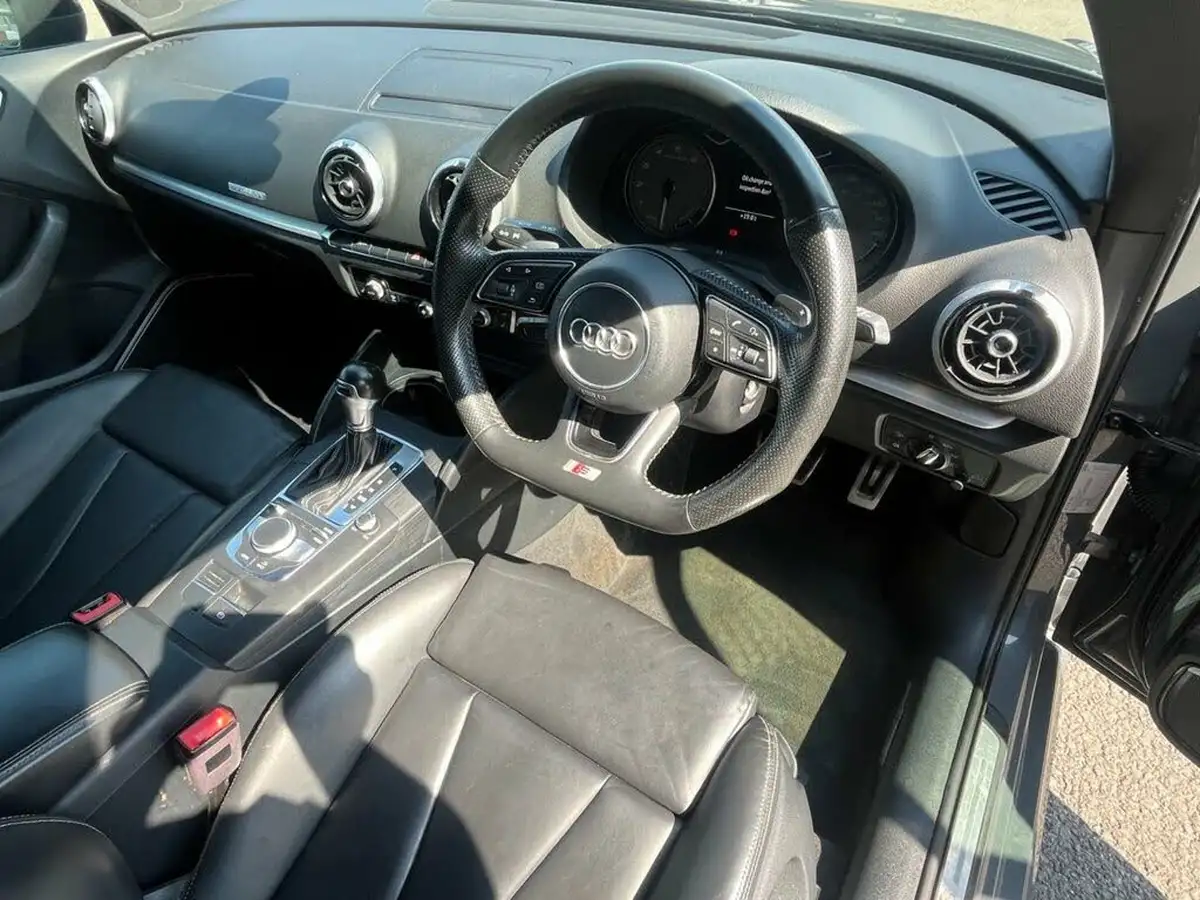 2018-audi-s3-20-tfsi-quattro-black-edition-sportback-5d-s-tronic-big-9